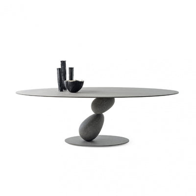MATERA Oval table