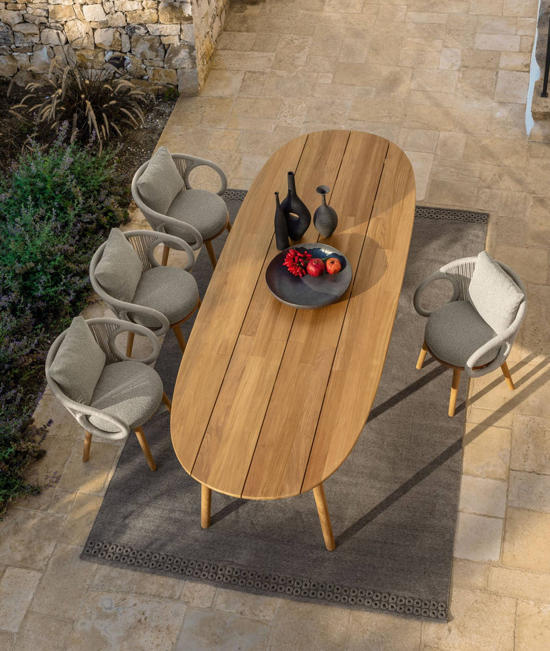 KAREN Outdoor dining table