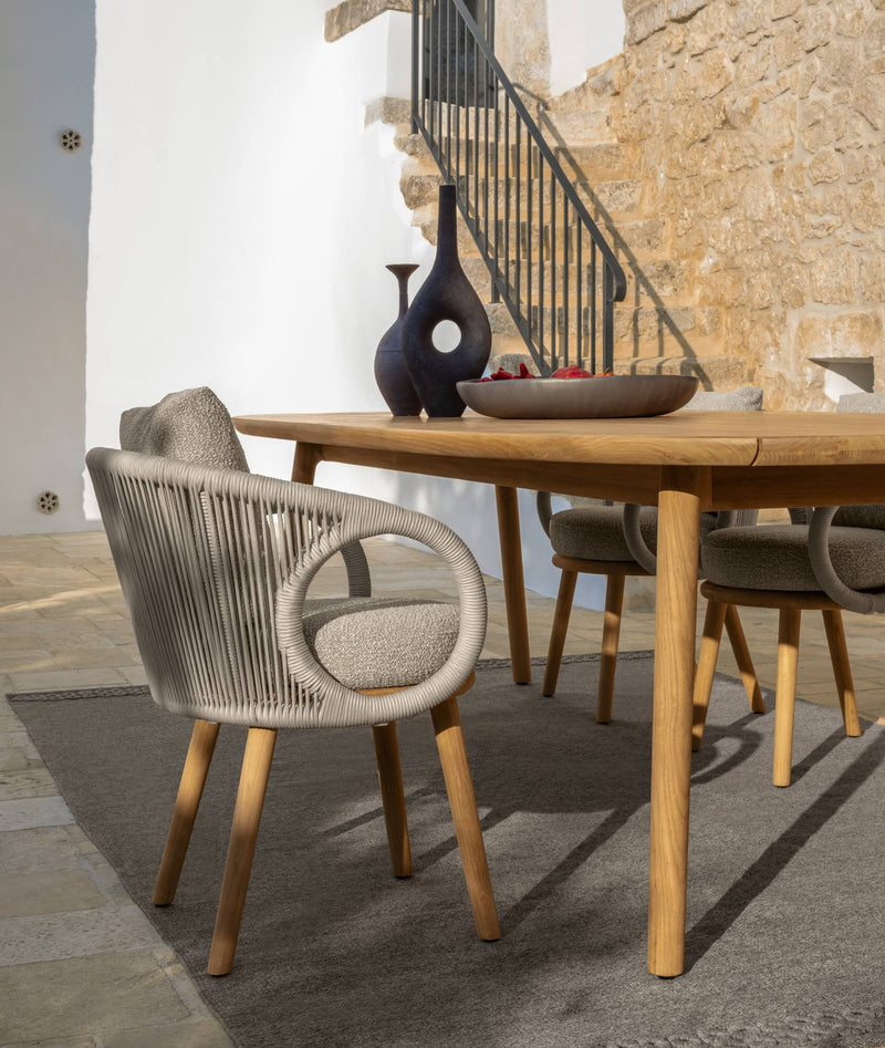 KAREN Outdoor dining table