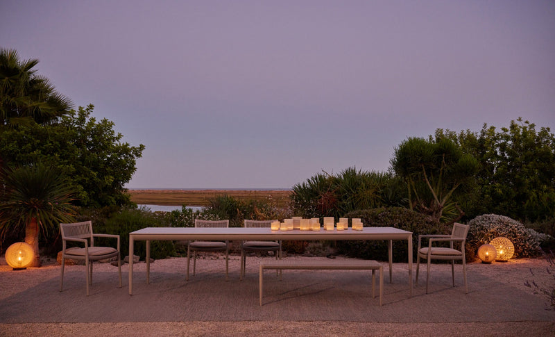 NAGOMI Outdoor dining armchair