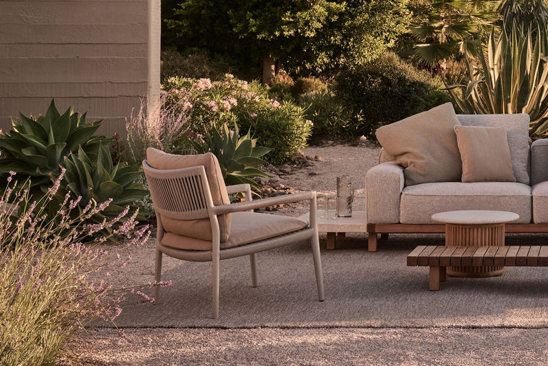 NAGOMI Outdoor lounge chair