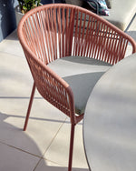 YANET Terracotta stolica od konopa s nogama od galviziranog čelika