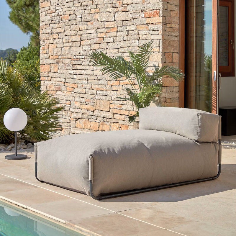 SQUARE Ležaljka s naslonom u bež boji s crnim aluminijem