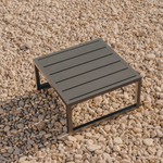 COMOVA Vanjski pomoćni stolić od zelenog aluminija, 60x60 cm