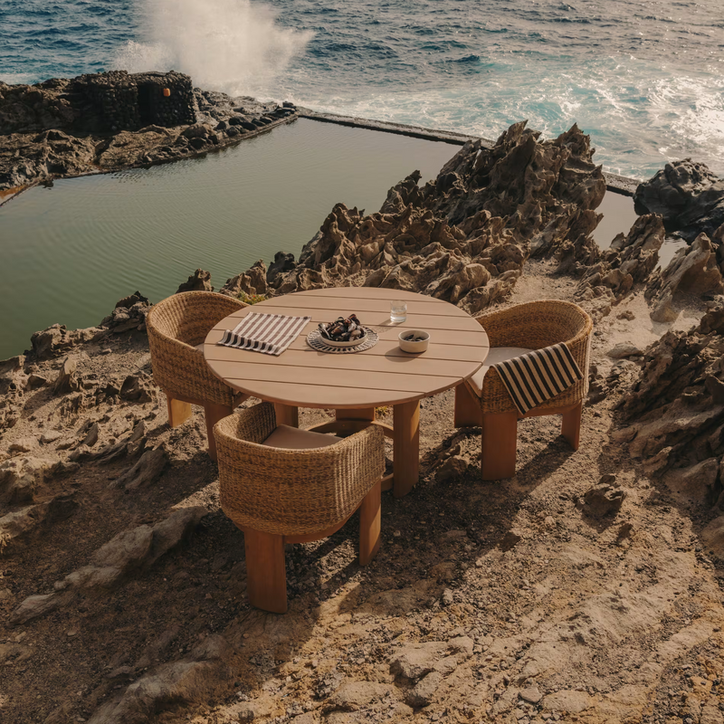 XORIGUER Chair in synthetic rattan and solid eucalyptus wood