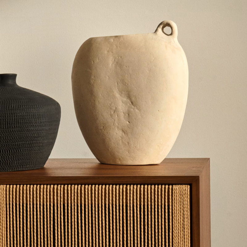 NETI white, papier mâché vase