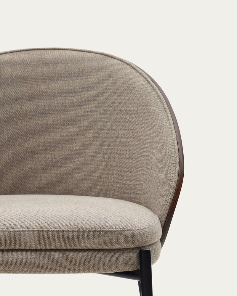 EAMY Light brown chair in an ash wood veneer with a wenge finish and black metal