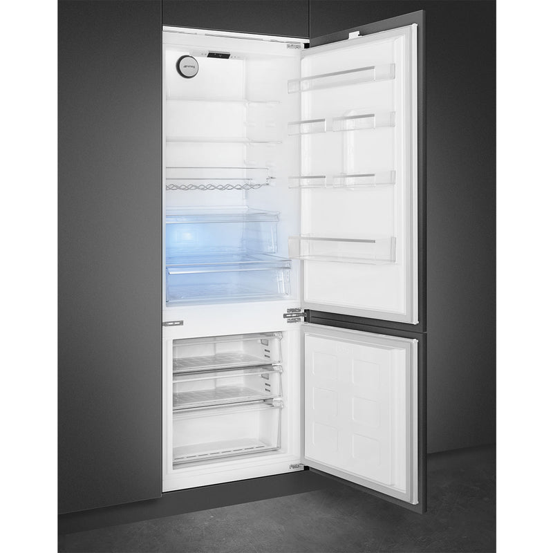 UNIVERSALE Built-in refrigerator