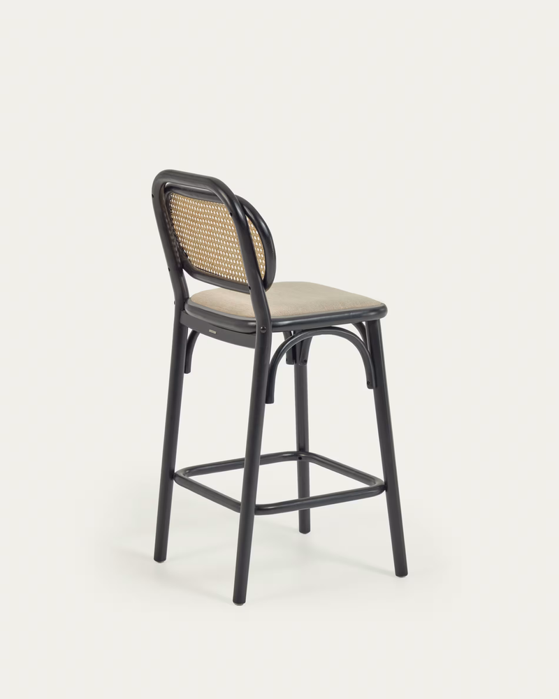 DORIANE Visoka stolica od punog brijesta s crnim lakiranom završnom obradom i tapeciranim sjedalom