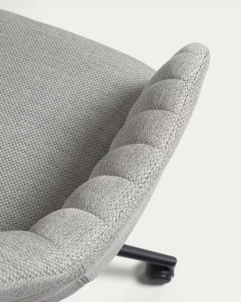 MADINA Uredska stolica