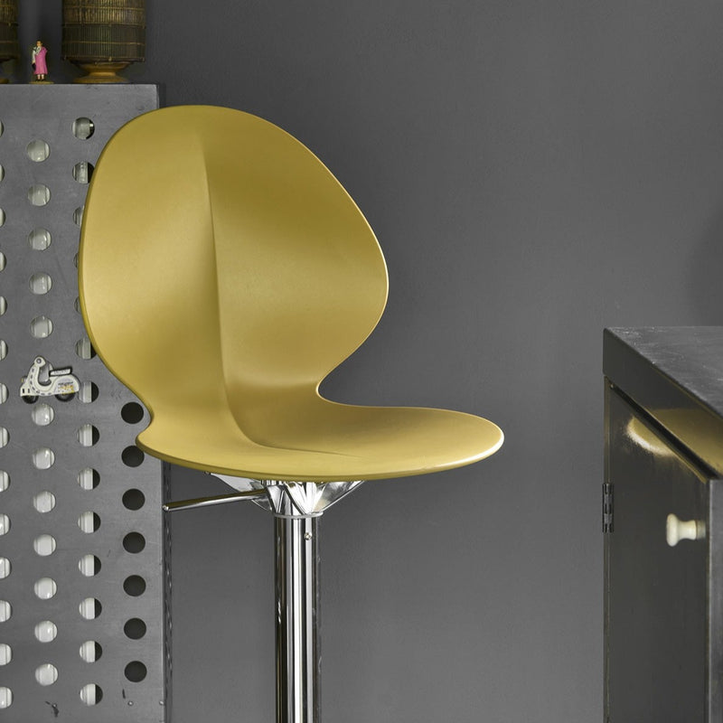 BASIL Stool with swivelling base adjustable in height base