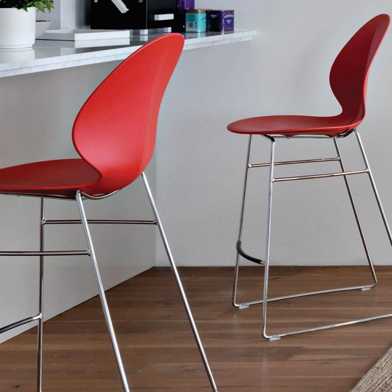 BASIL Stool with metal base