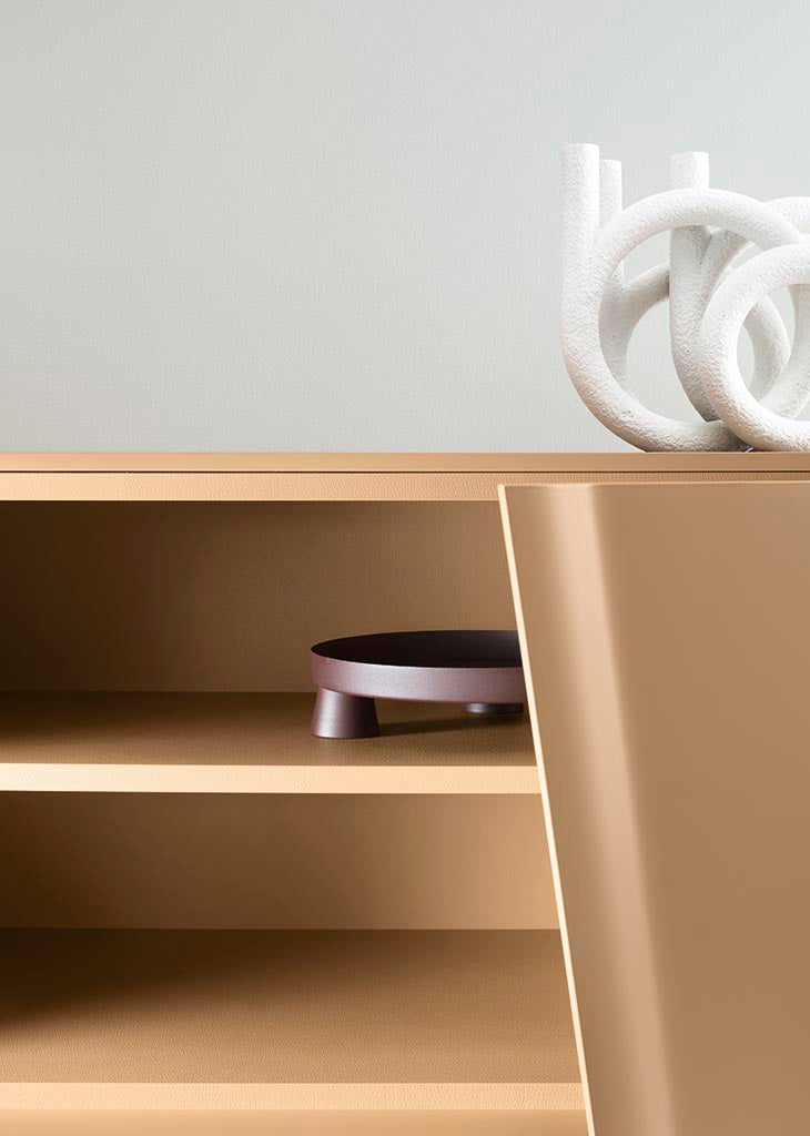 MUSA Komoda i vitrina