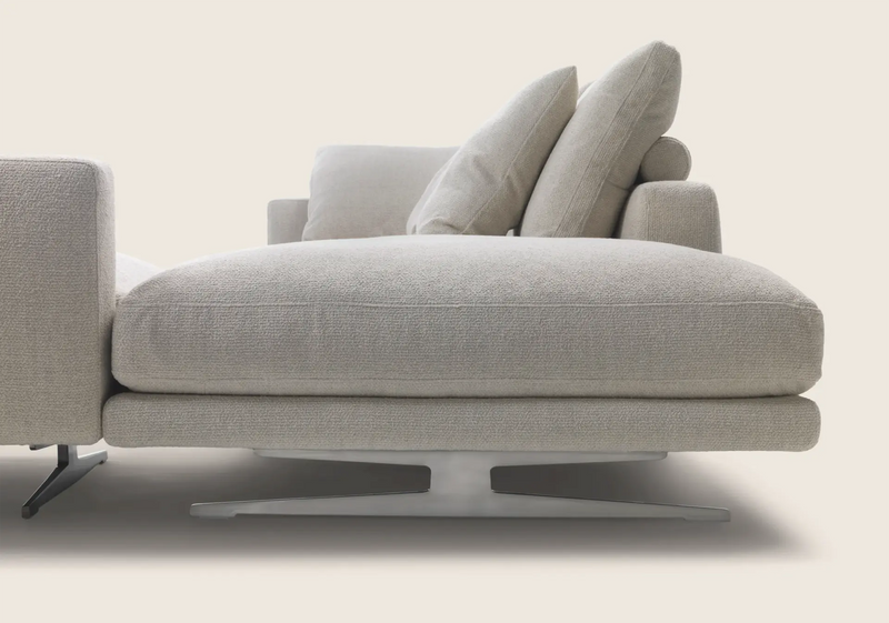 CAMPIELLO Stand-alone sofa