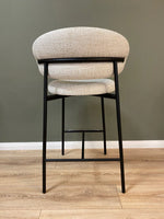 OLEANDRO Tapecirani visoki stolac s drvenom bazom