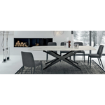 HALLEY Dining table