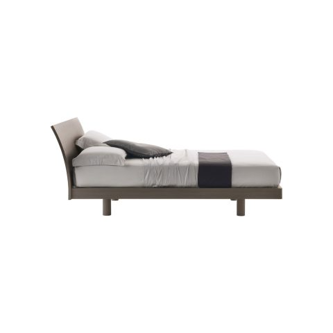 CLIO Wooden bed with floor-standing storage base