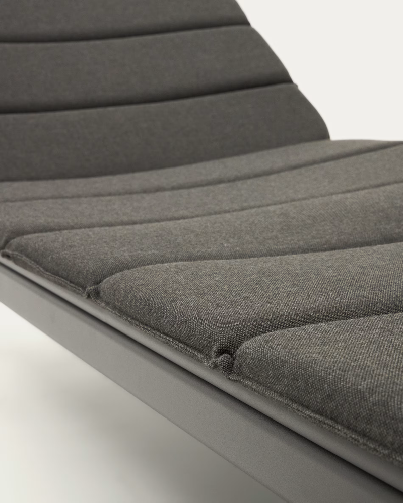 MARCONA Aluminium sun lounger in a black paint finish