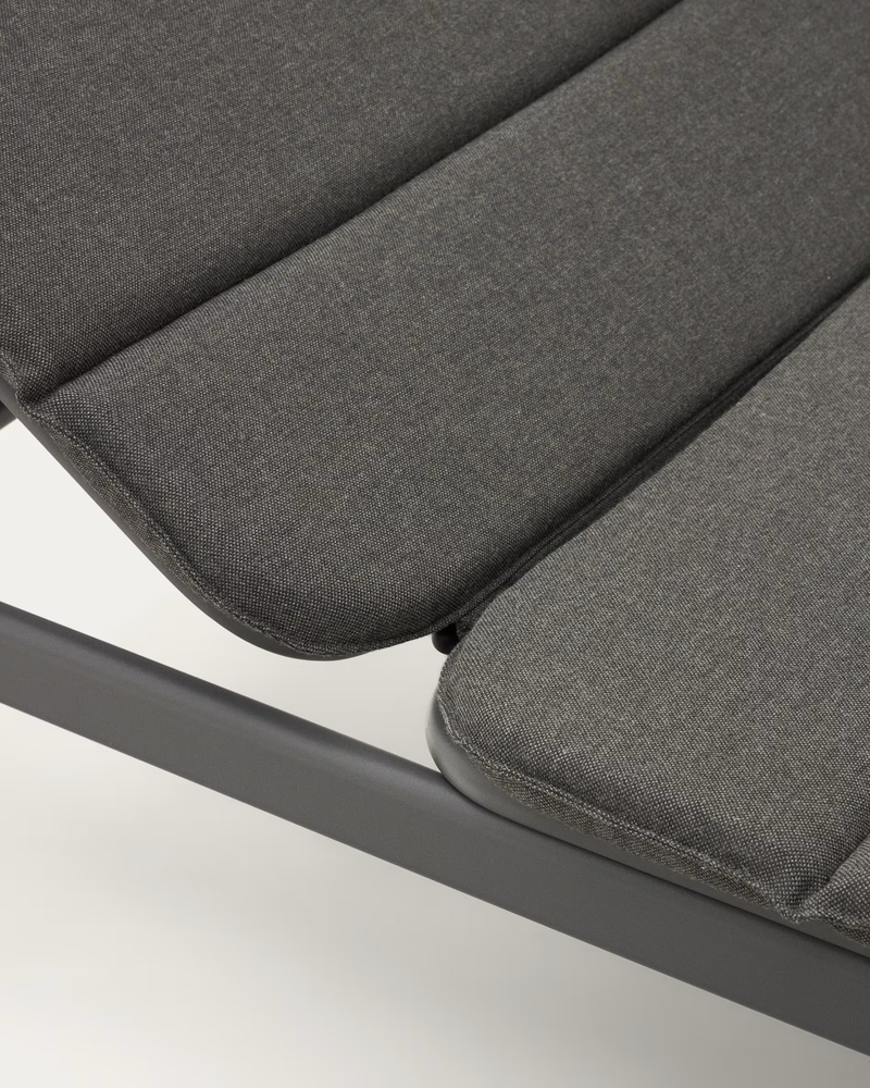 MARCONA Aluminium sun lounger in a black paint finish