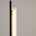 VAUXAL Podna lampa od metala i stakla