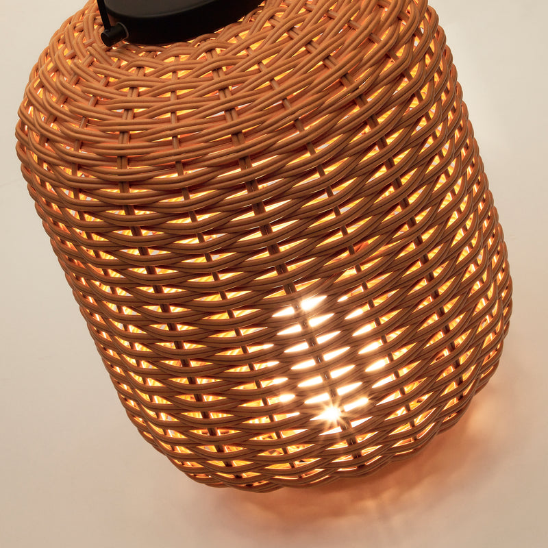 SARANELLA Large portable table lamp made of artificial rattan in brown
