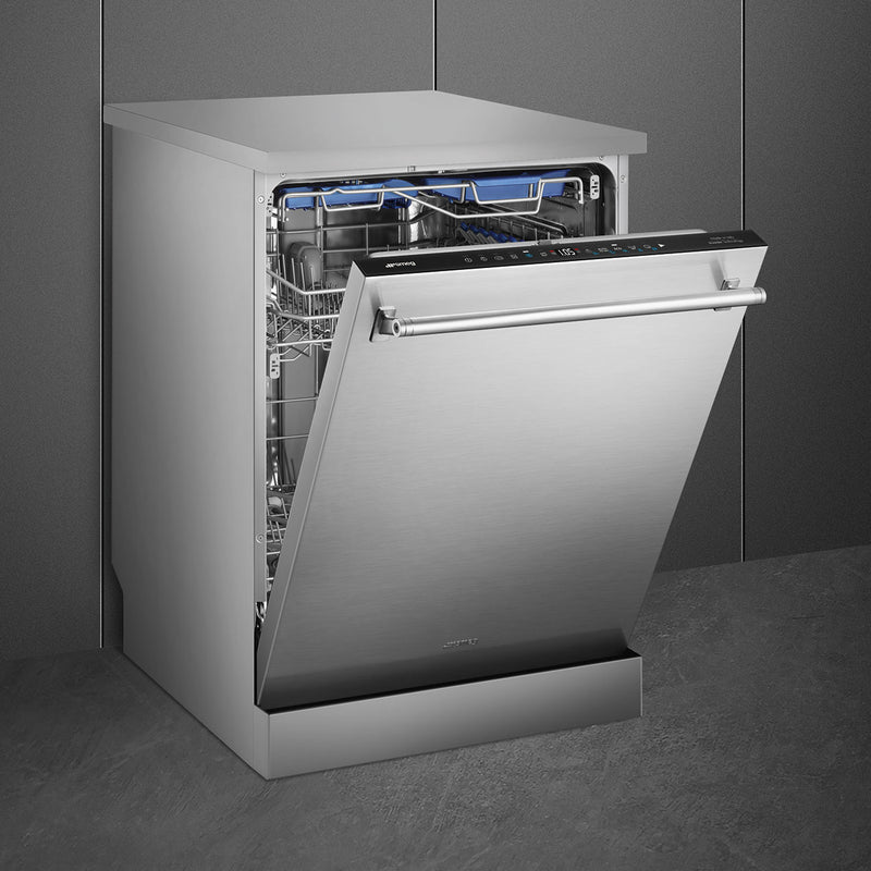 UNIVERSALE Free-standing dishwasher