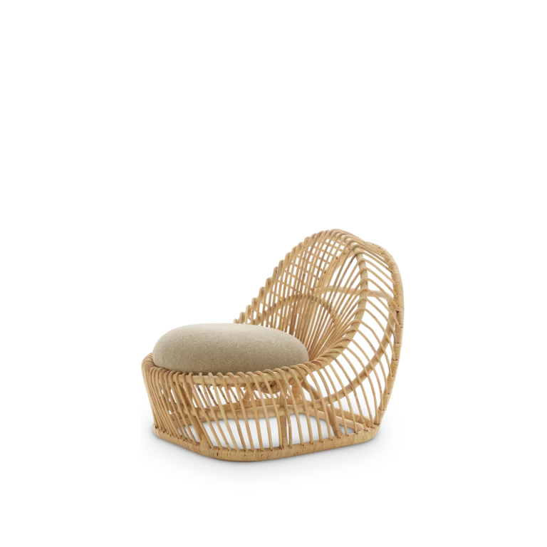 RATTAN Moon lounge chair