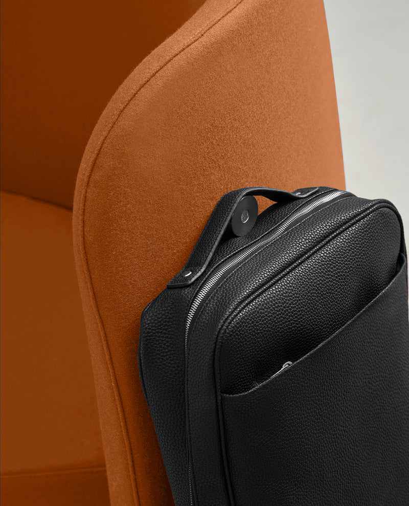 ONLY JU Relax pod completely upholstered armchair