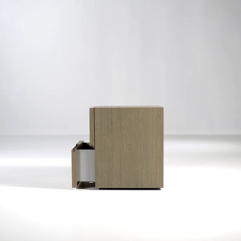 SEGNO 2 drawer nightstand