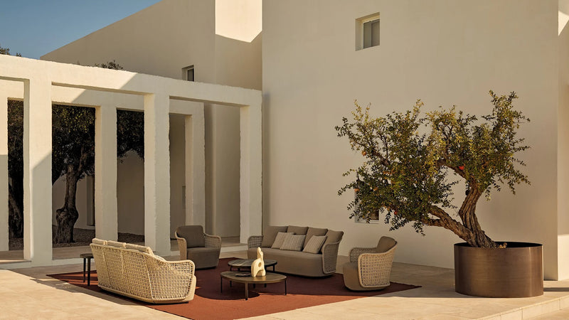 MAD OUT Vanjski stolić za kavu