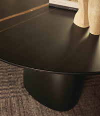 MONOLITH Dining round table