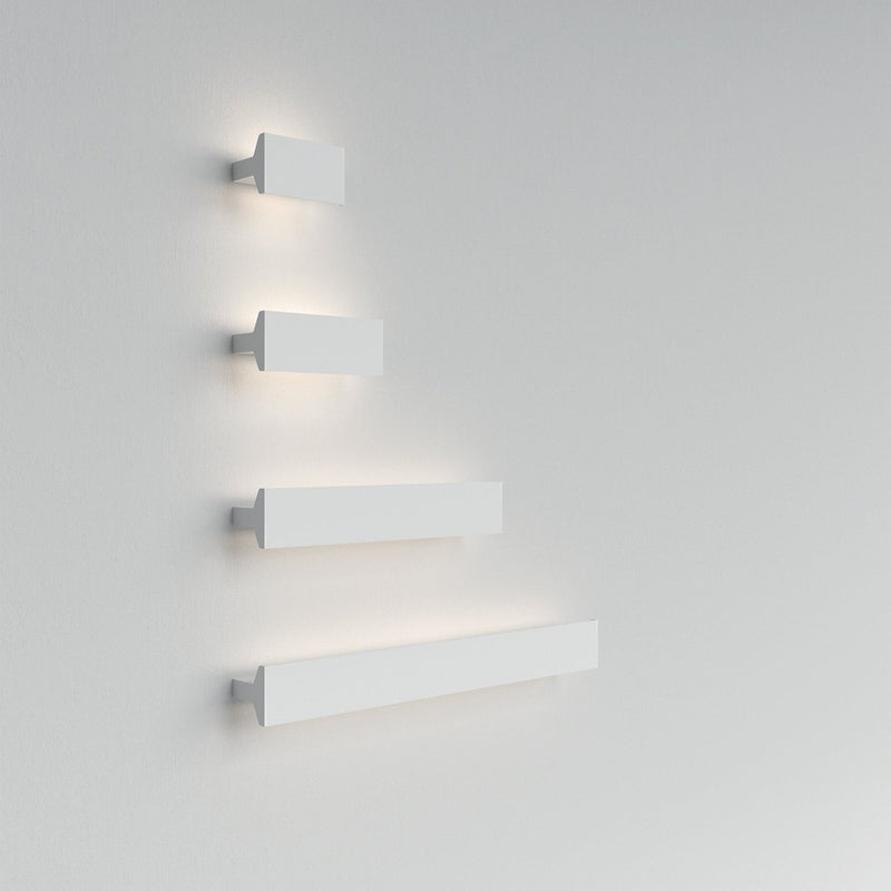 IPE Zidne svjetiljke koje pružaju neizravno svjetlo prema gore i prema dolje