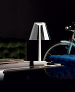 DINA+ A small LED table lamp