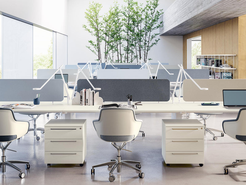 STRING T1 Stolna lampa | Kerakoll Topla kolekcija