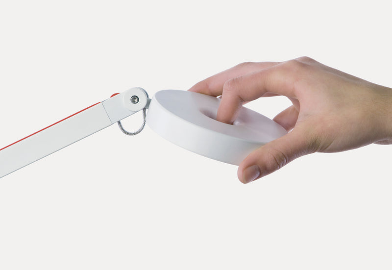 STRING T1 Stolna lampa