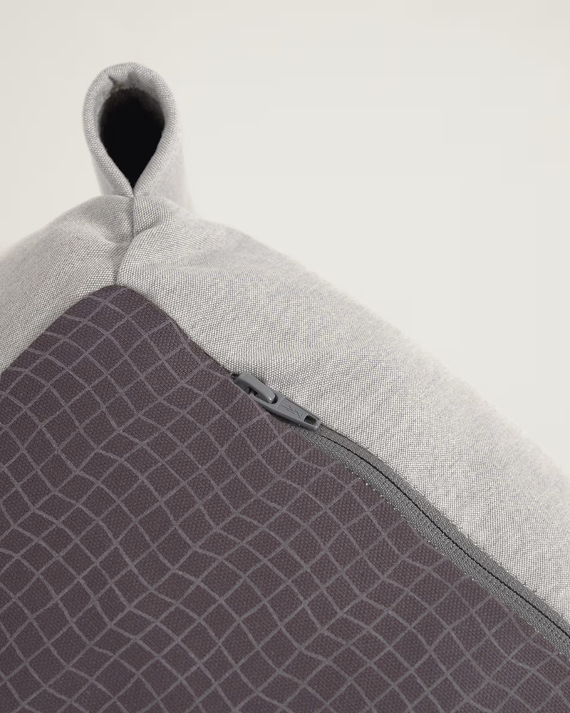 SQUARE Ležaljka s naslonom u bež boji s crnim aluminijem