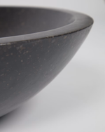 DELINA Round countertop washbasin in black terrazzo Ø 40 cm