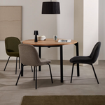 MONTUIRI Okrugli stol na razvlačenje od hrastovog furnira i čeličnih nogu