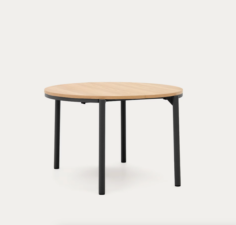 MONTUIRI Okrugli stol na razvlačenje od hrastovog furnira i čeličnih nogu