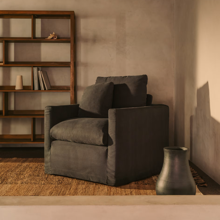 NORA  armchair with a removable cover