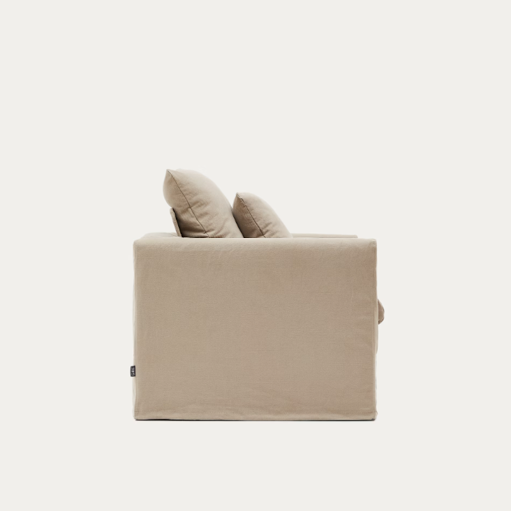 NORA  armchair with a removable cover