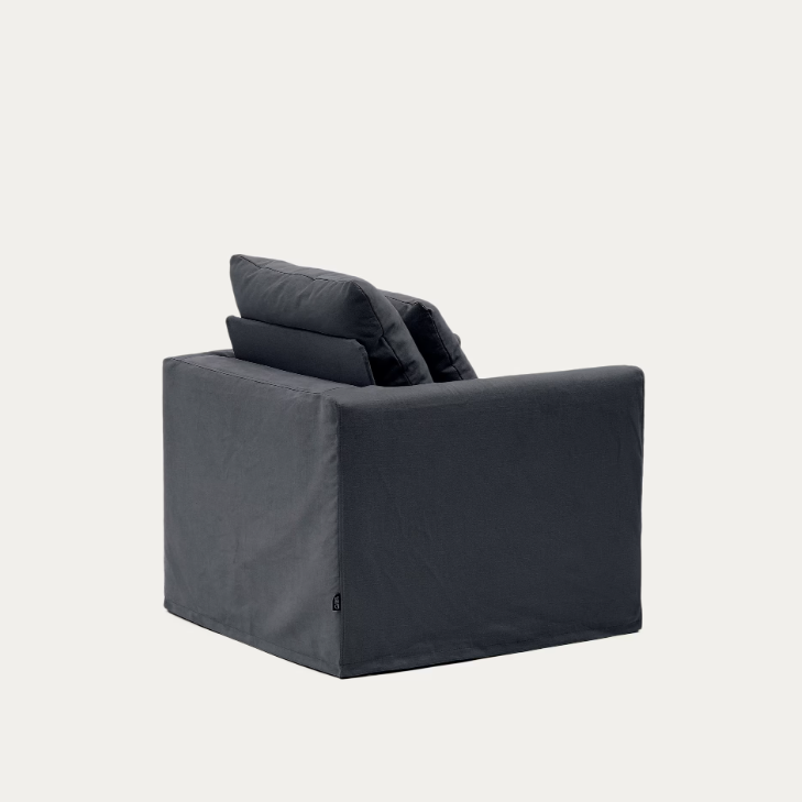 NORA  armchair with a removable cover