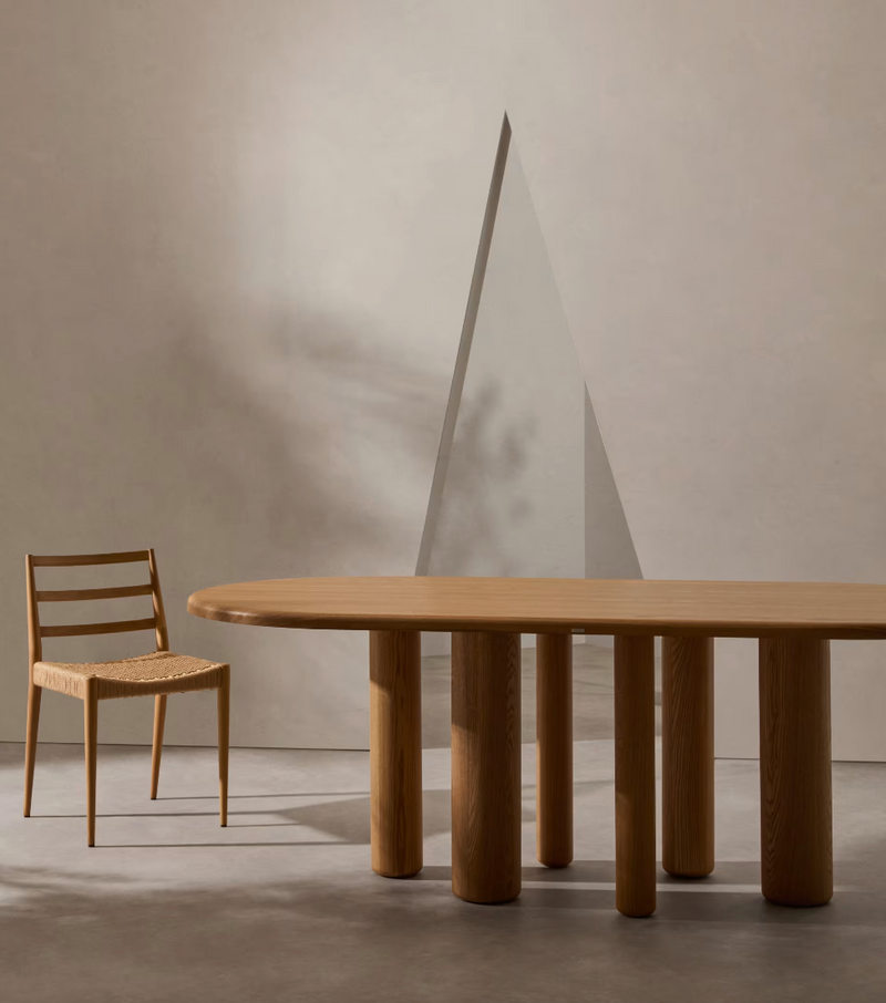 MAILEN Ovalni stol od jasenovog furnira s prirodnom završnom obradom, Ø 220 x 105 cm