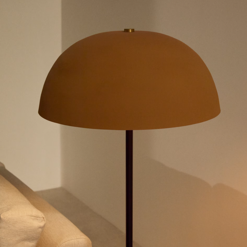 NIBLA Crna metalna podna lampa