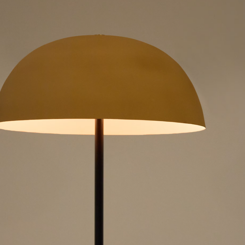 NIBLA Crna metalna podna lampa