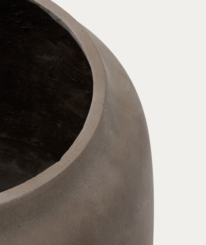 LIRA terracotta-effect planter Ø53cm