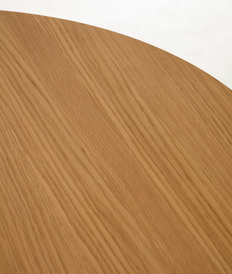 OQUI Ovalni stol na razvlačenje s hrastovim furnirom i nogama od punog drva, Ø 120 (200) x 120 cm