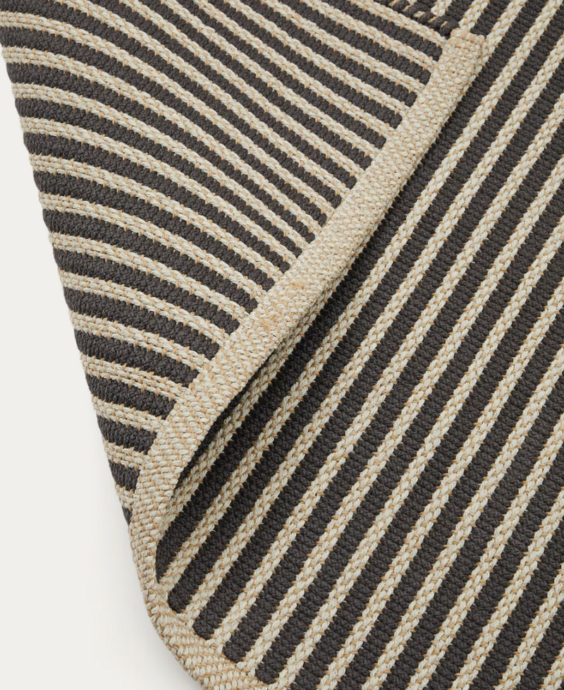 SATANCA Bež i crni prugasti tepih od sintetičkih vlakana 160 x 230 cm
