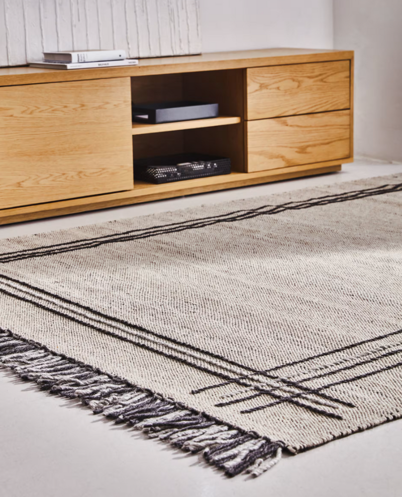 ENEO Rug with beige and brown tassels, 160 x 230 cm