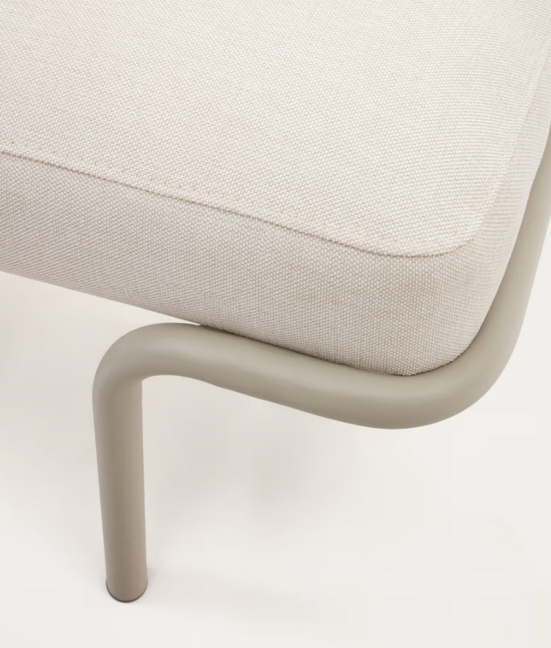 COMPO Klupa u bež šenil boji i bež metalnoj konstrukciji, 130 cm